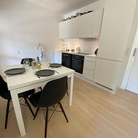 Central Copenhagen Apt With Balcony, Free Parking W Elevator Exteriör bild