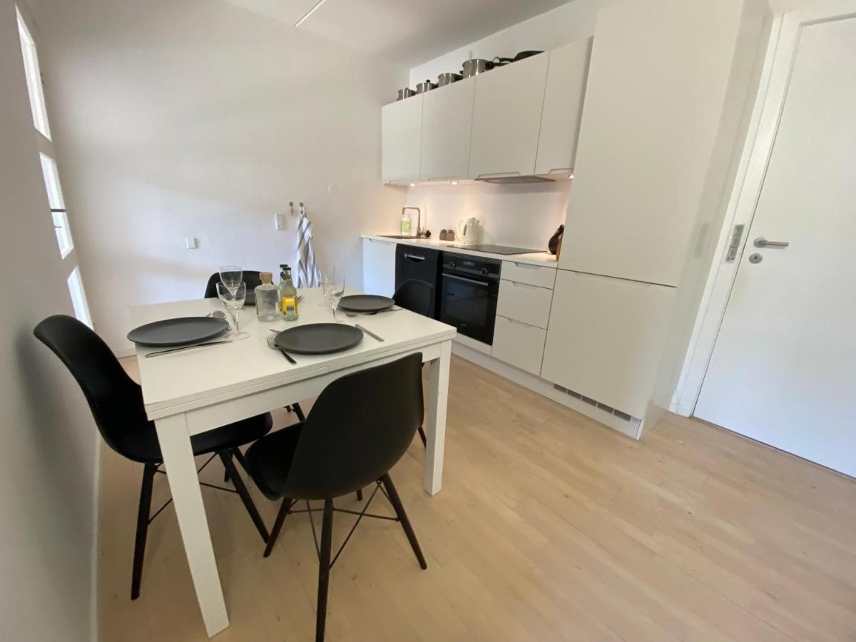 Central Copenhagen Apt With Balcony, Free Parking W Elevator Exteriör bild
